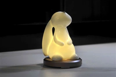 مصباح بورسلين للتحكم في الكلام من Stargazer Rabit